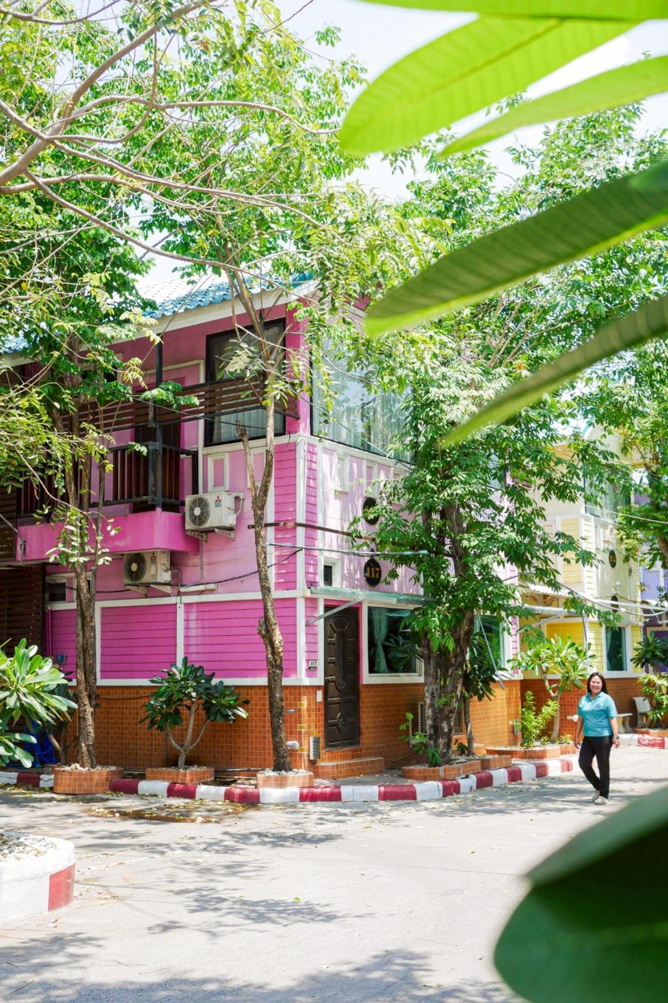 Rak Kun Resort 2 Nakhon Sawan Exterior photo
