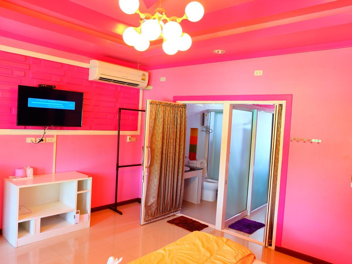 Rak Kun Resort 2 Nakhon Sawan Exterior photo