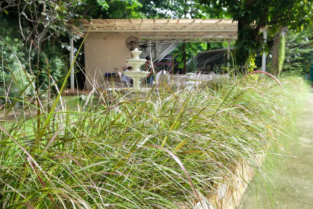 Rak Kun Resort 2 Nakhon Sawan Exterior photo